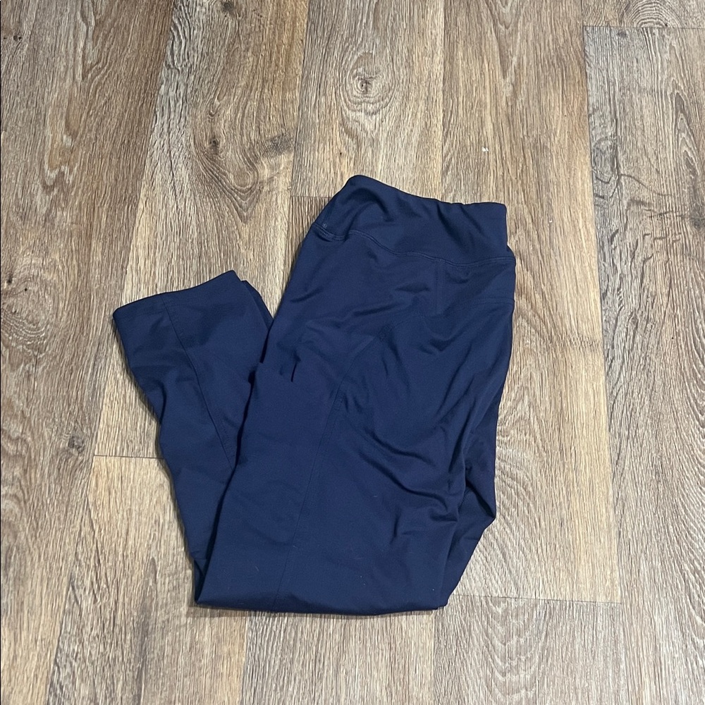 Blue leggings